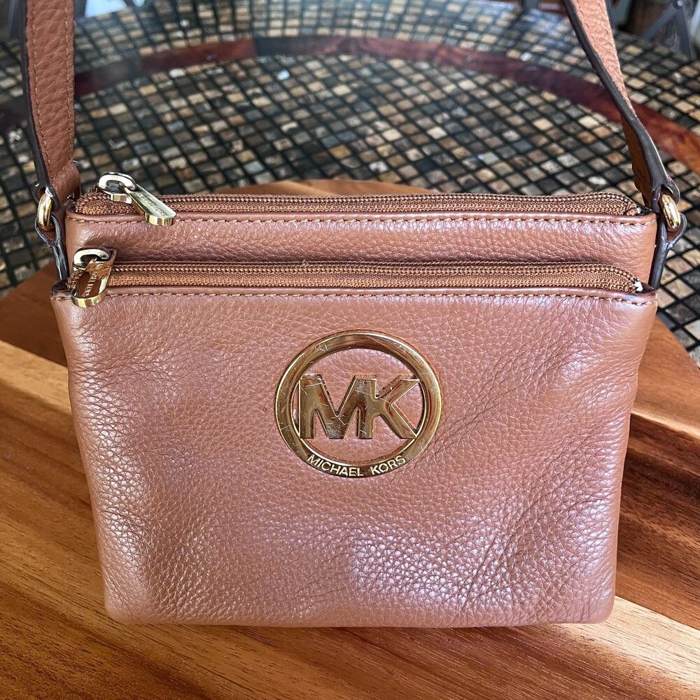 Michael Kors Fulton Pebbled Leather Crossbody Wallet Organizer MK Logo
